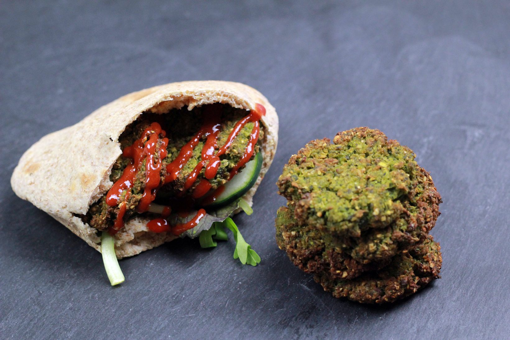 Grüne Erbsen Falafel (HCLF &amp; vegan) • Healthy Rockstar